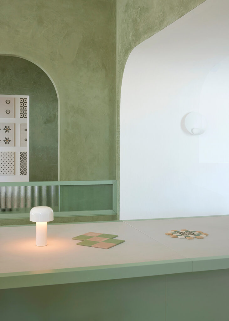 Tessellated Tile Factory • Tom Mark Henry